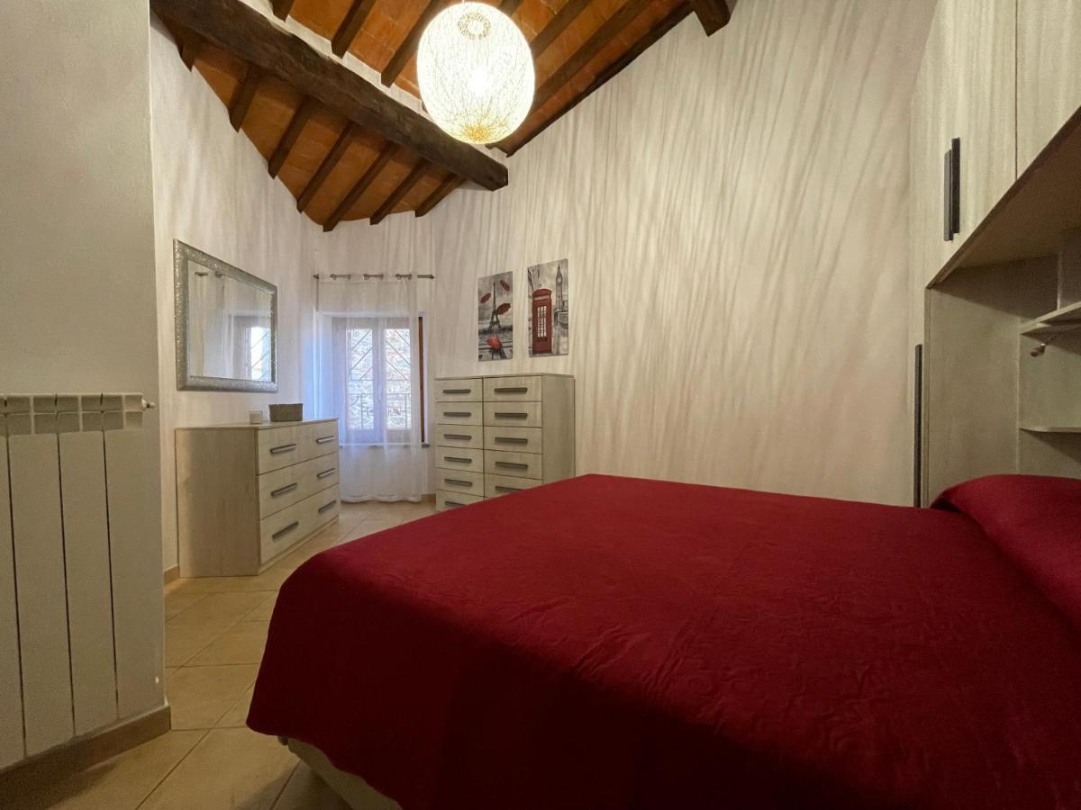 La Casa In Castello Villa Ambra Exterior photo