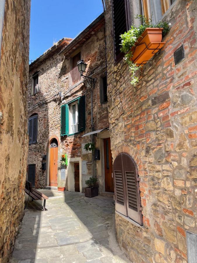 La Casa In Castello Villa Ambra Exterior photo